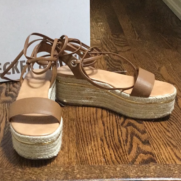 Shoes - Becker & Bond Platform Sandals